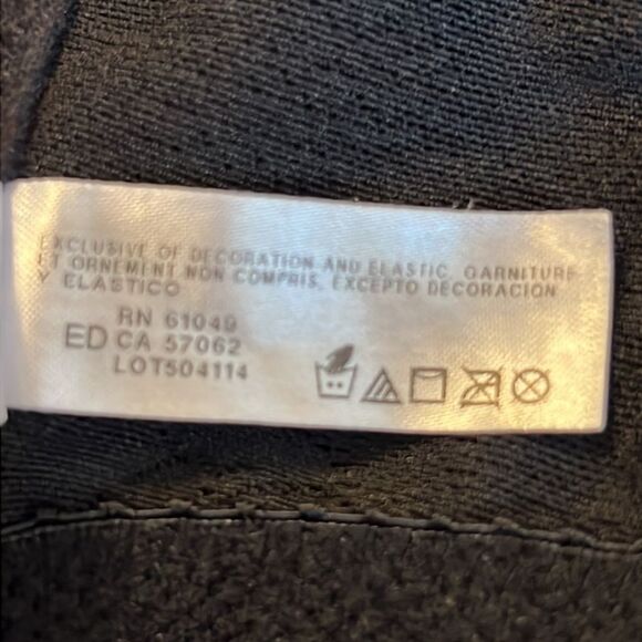 Wacoal Midnight Black Lace Bra Size 36DDD (F) - Picture 15 of 15